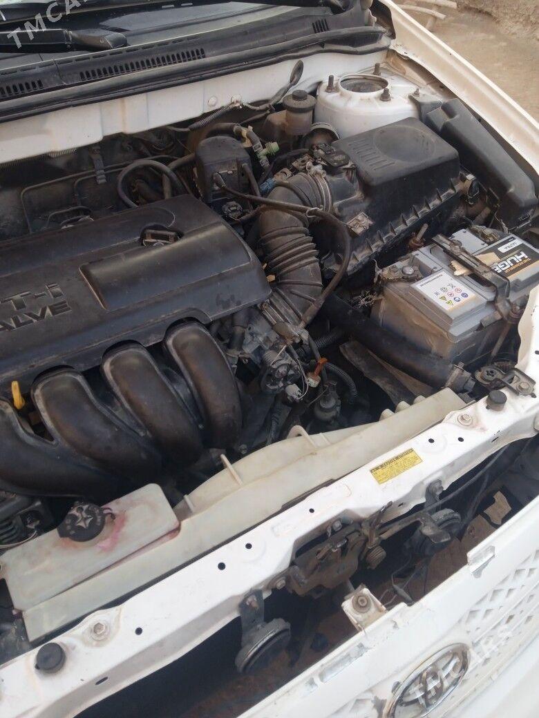 Toyota Corolla 2003 - 120 000 TMT - Гурбансолтан Едже - img 4