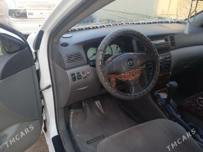 Toyota Corolla 2003 - 120 000 TMT - Гурбансолтан Едже - img 3