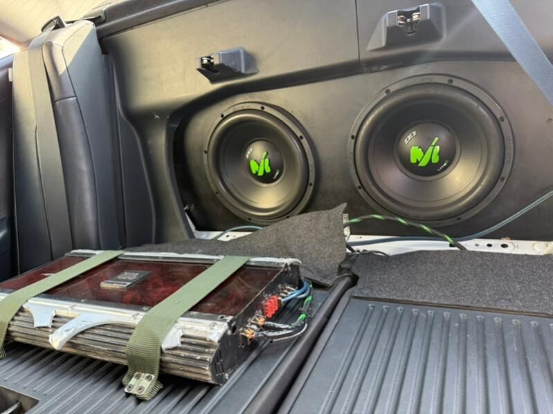 arnold macetda usulitel 15 000 TMT - Parahat 6 - img 1