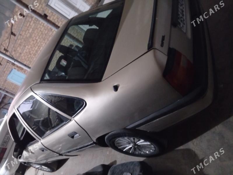 Opel Vectra 1991 - 22 000 TMT - Kerki - img 3