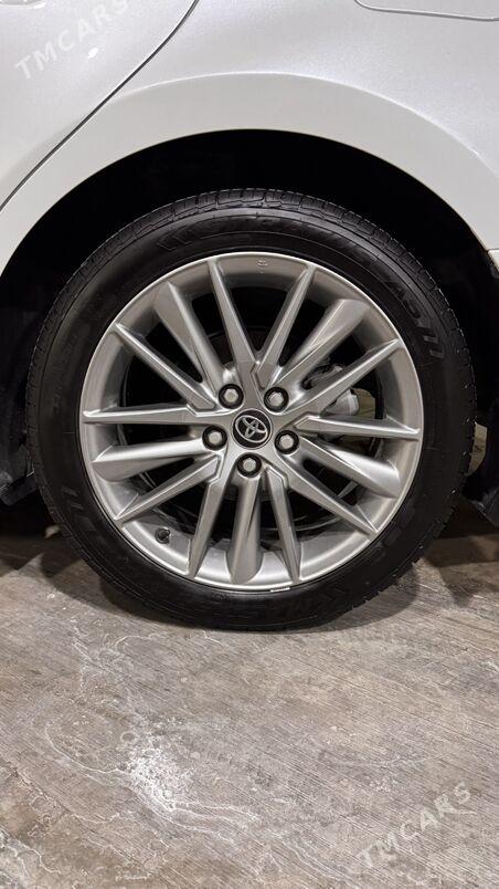 Toyota Camry 2021 - 325 000 TMT - Ашхабад - img 9