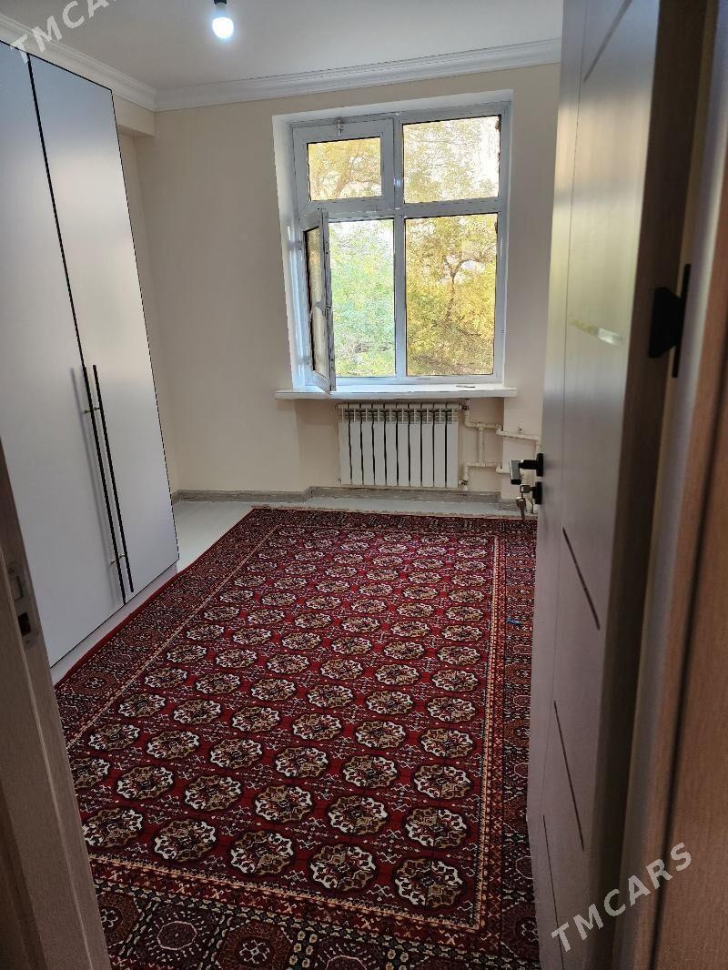 maral magazynyn arkasy  3/3 - Sowetskiý köç. (Garaşsyzlyk şaýoly) - img 6