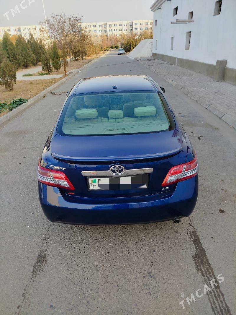 Toyota Camry 2010 - 200 000 TMT - Дашогуз - img 5