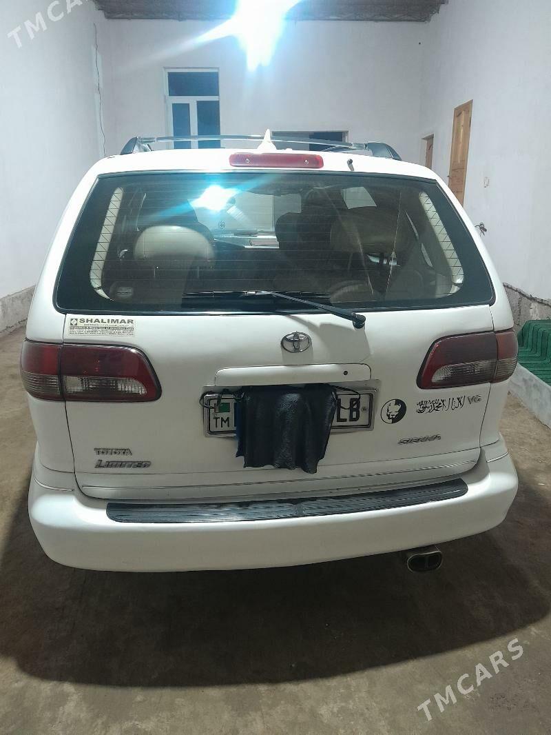 Toyota Sienna 2000 - 200 000 TMT - Дянев - img 3