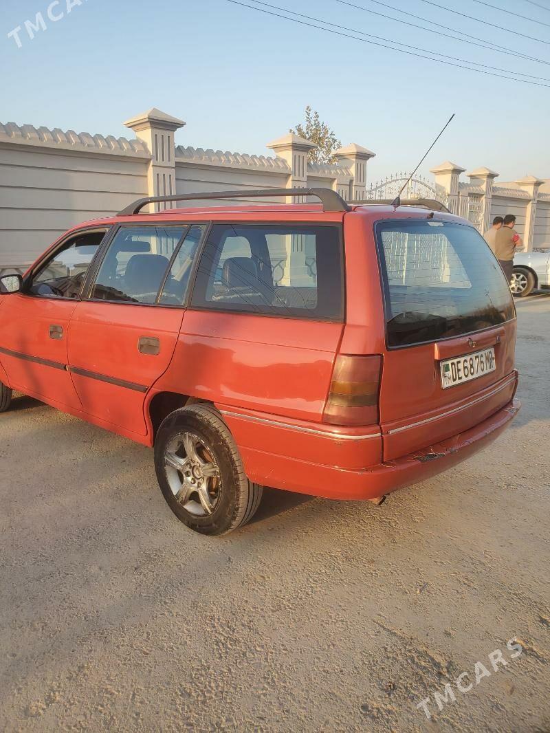 Opel Astra 1995 - 32 000 TMT - Мары - img 3