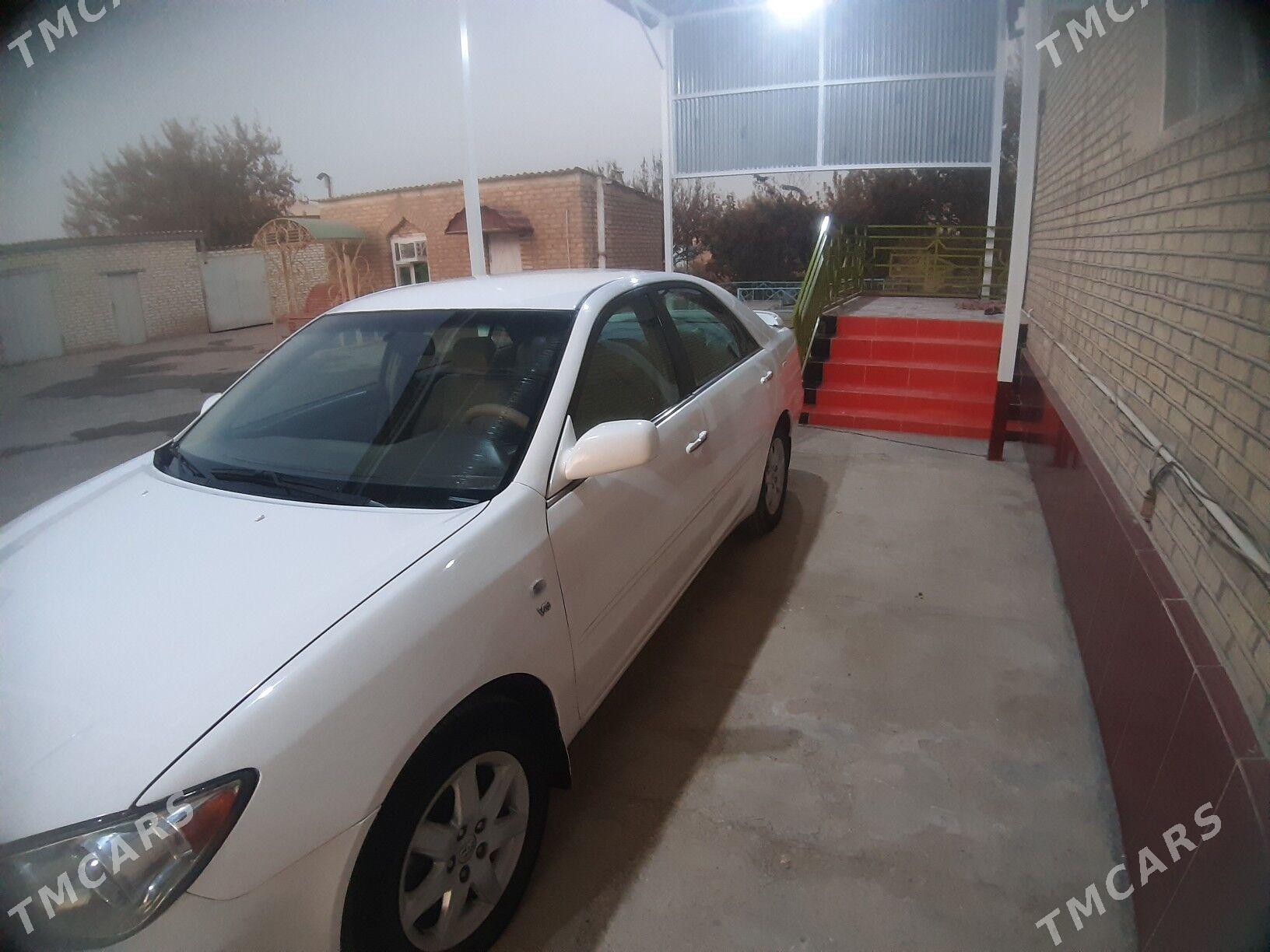 Toyota Camry 2004 - 168 000 TMT - Теджен - img 5