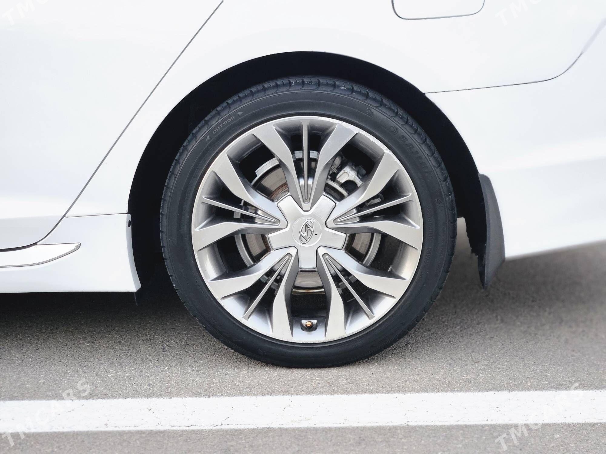 Hyundai Sonata 2015 - 183 000 TMT - Ашхабад - img 8