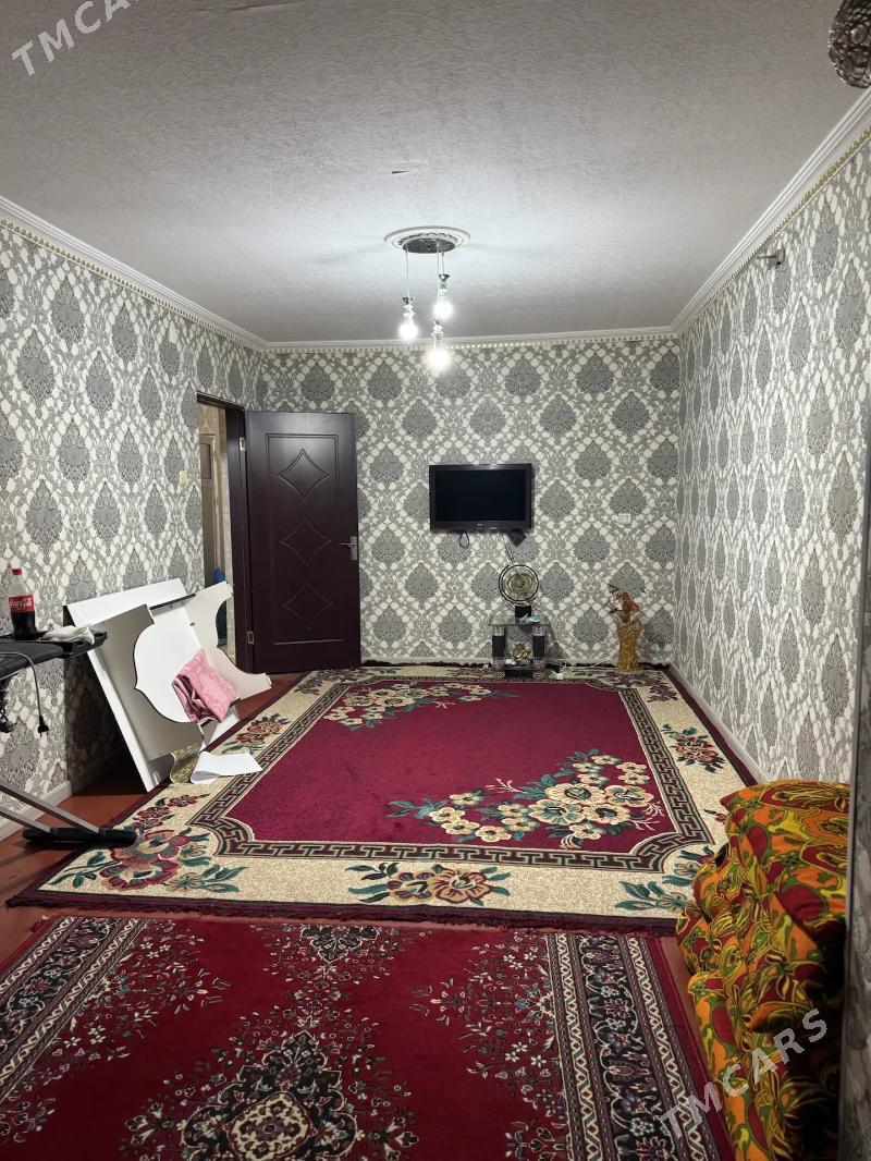 HITROWKA 2 KOMNAT - Хитровка - img 2