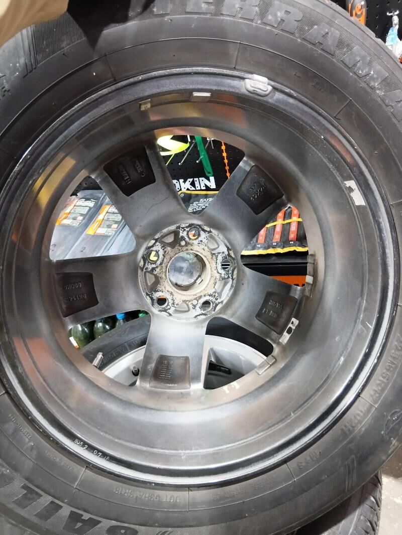 225/65/17 teker 3 000 TMT - Анев - img 2