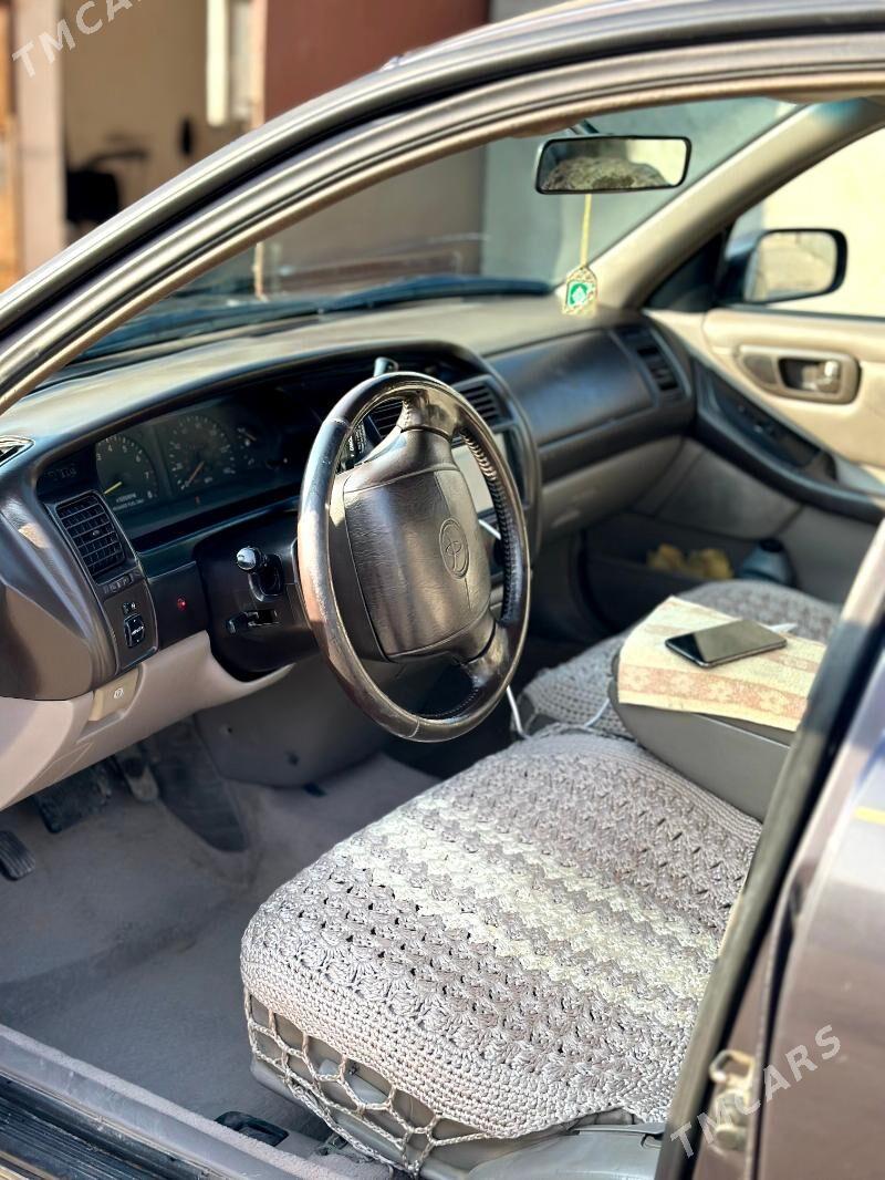 Toyota Avalon 1996 - 130 000 TMT - Гурбансолтан Едже - img 4