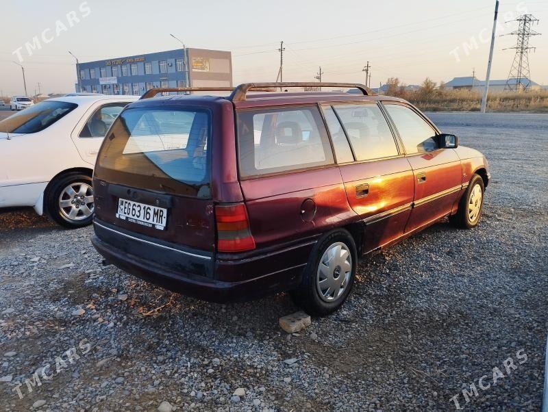 Opel Astra 1994 - 30 000 TMT - Мары - img 3