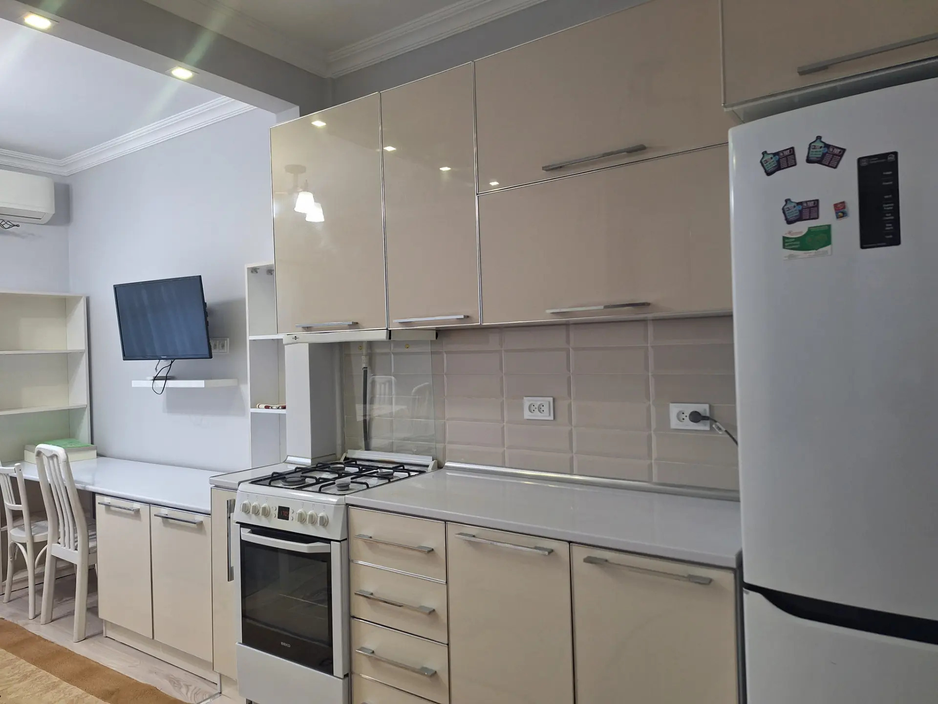 МИР-2/2, 2-КОМН. КВАРТИРА - Parahat 2 - img 8