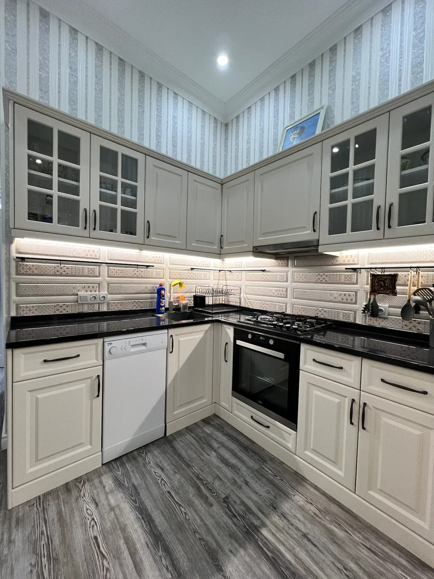 АК-АЛТЫН, 3-КОМН. КВАРТИРА - Ким район - img 5