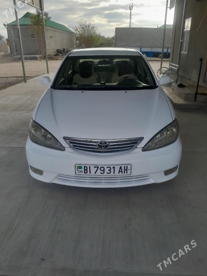 Toyota Camry 2004 - 150 000 TMT - Гёкдепе - img 4