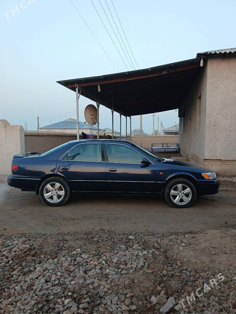 Toyota Camry 1998 - 125 000 TMT - Губадаг - img 2