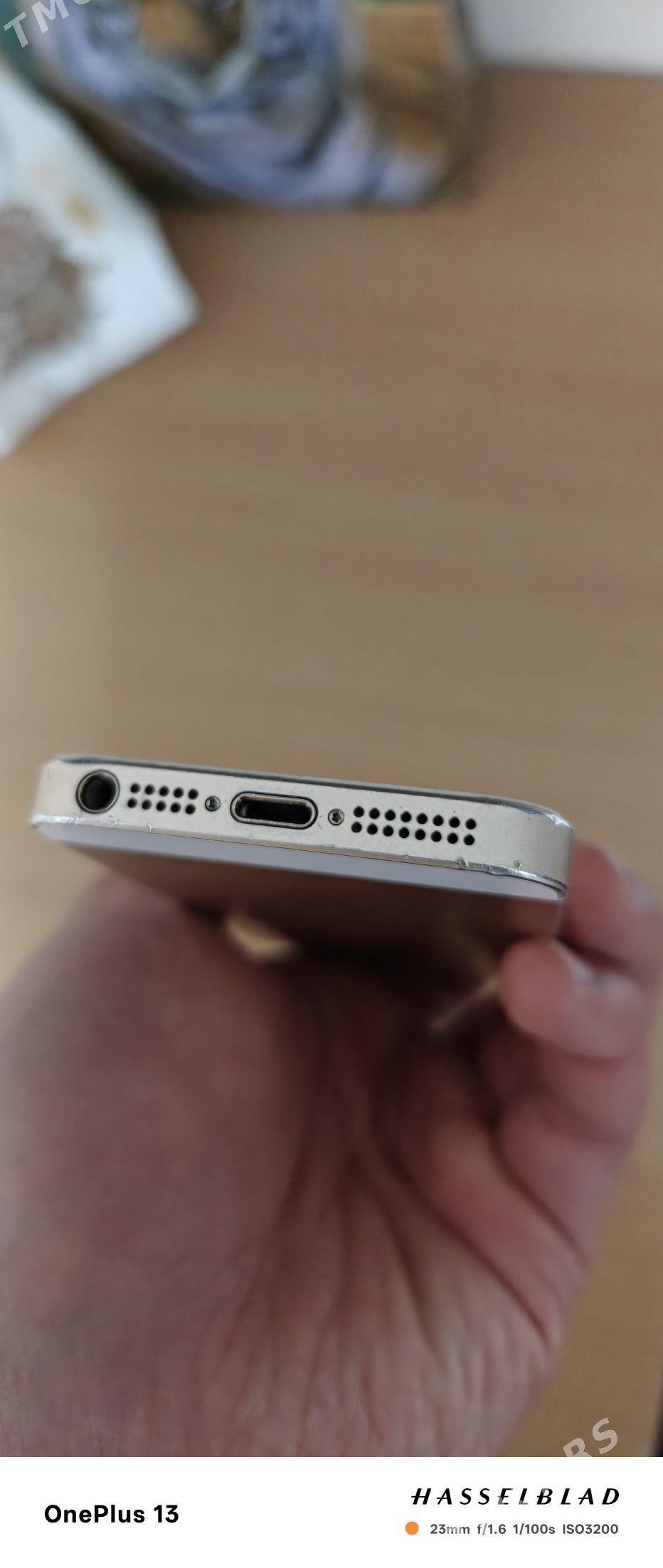 iPhone SE - Aşgabat - img 2