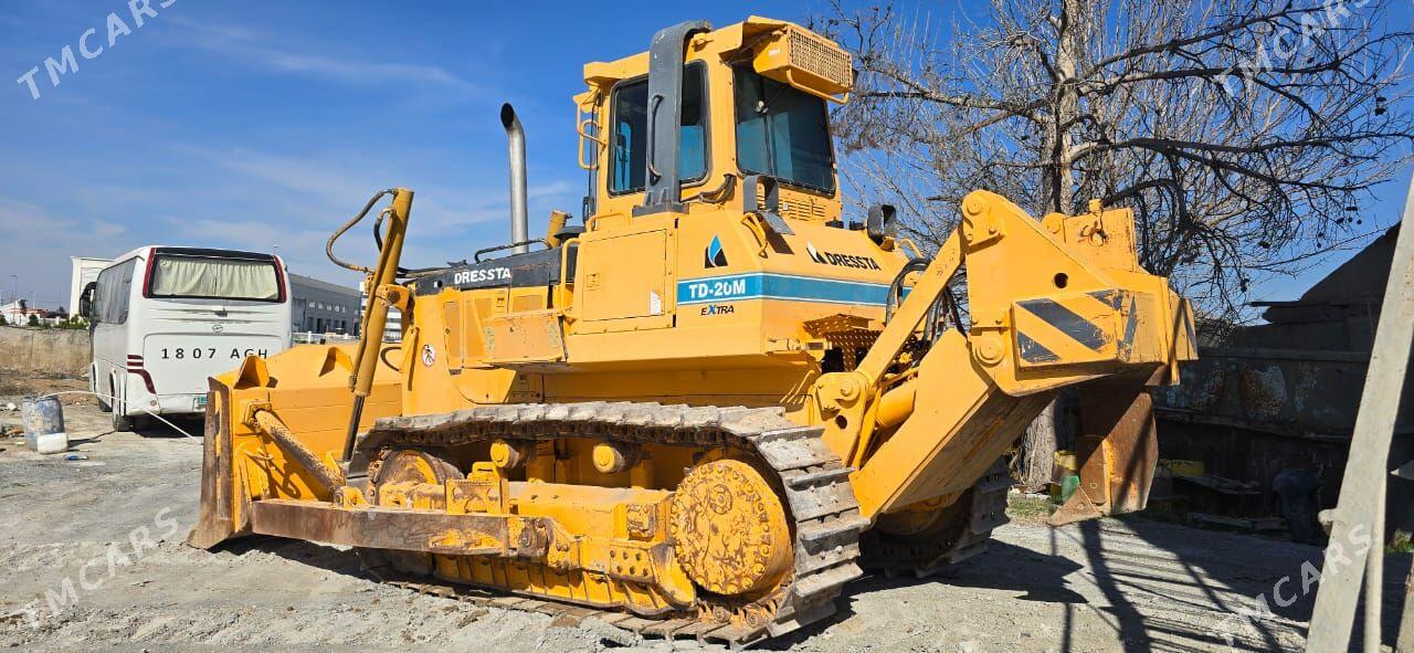 Caterpillar Dozer 2014 - 2 500 000 TMT - Ашхабад - img 1