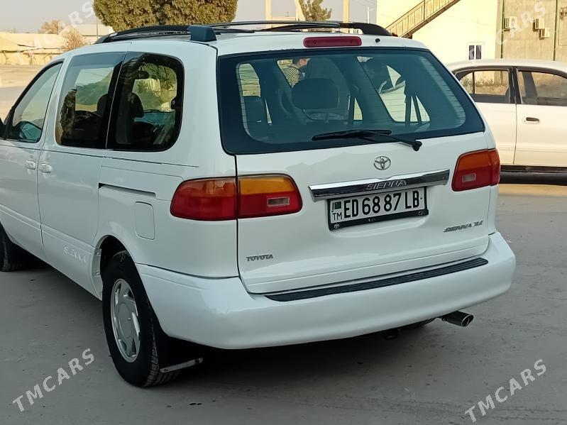 Toyota Sienna 2000 - 170 000 TMT - Халач - img 2