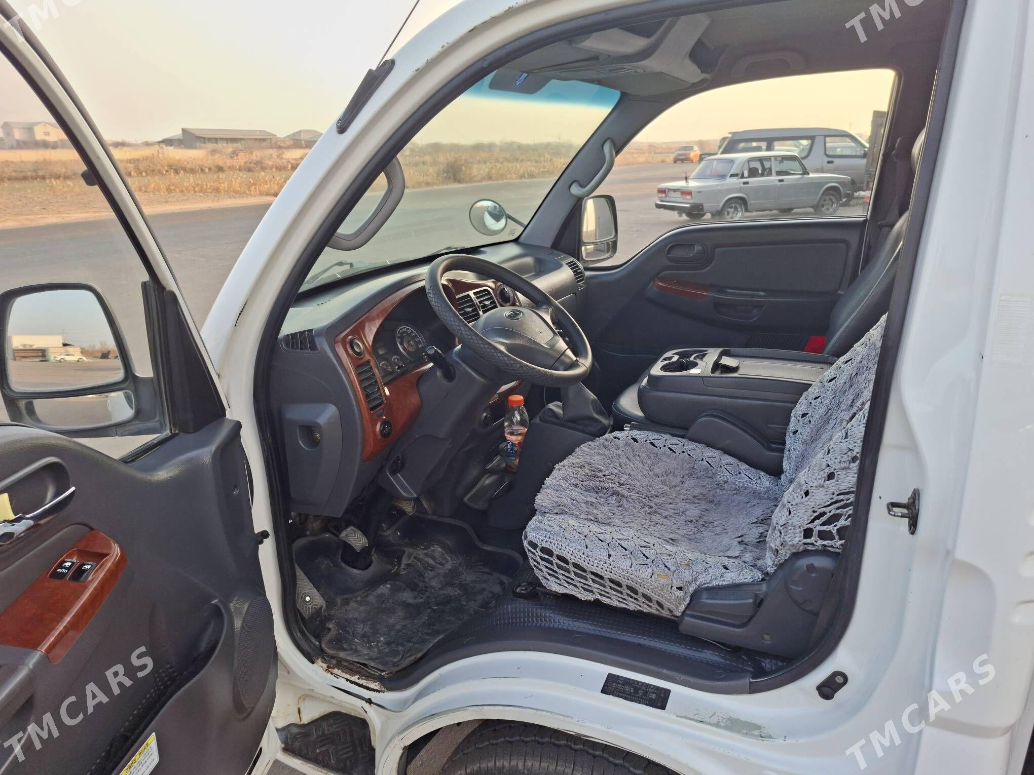 Kia Bongo 2005 - 165 000 TMT - Дашогуз - img 5