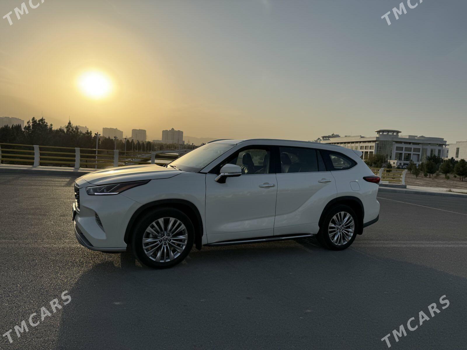 Toyota Highlander 2021 - 663 000 TMT - Айтакова (ул. Огузхана) - img 2