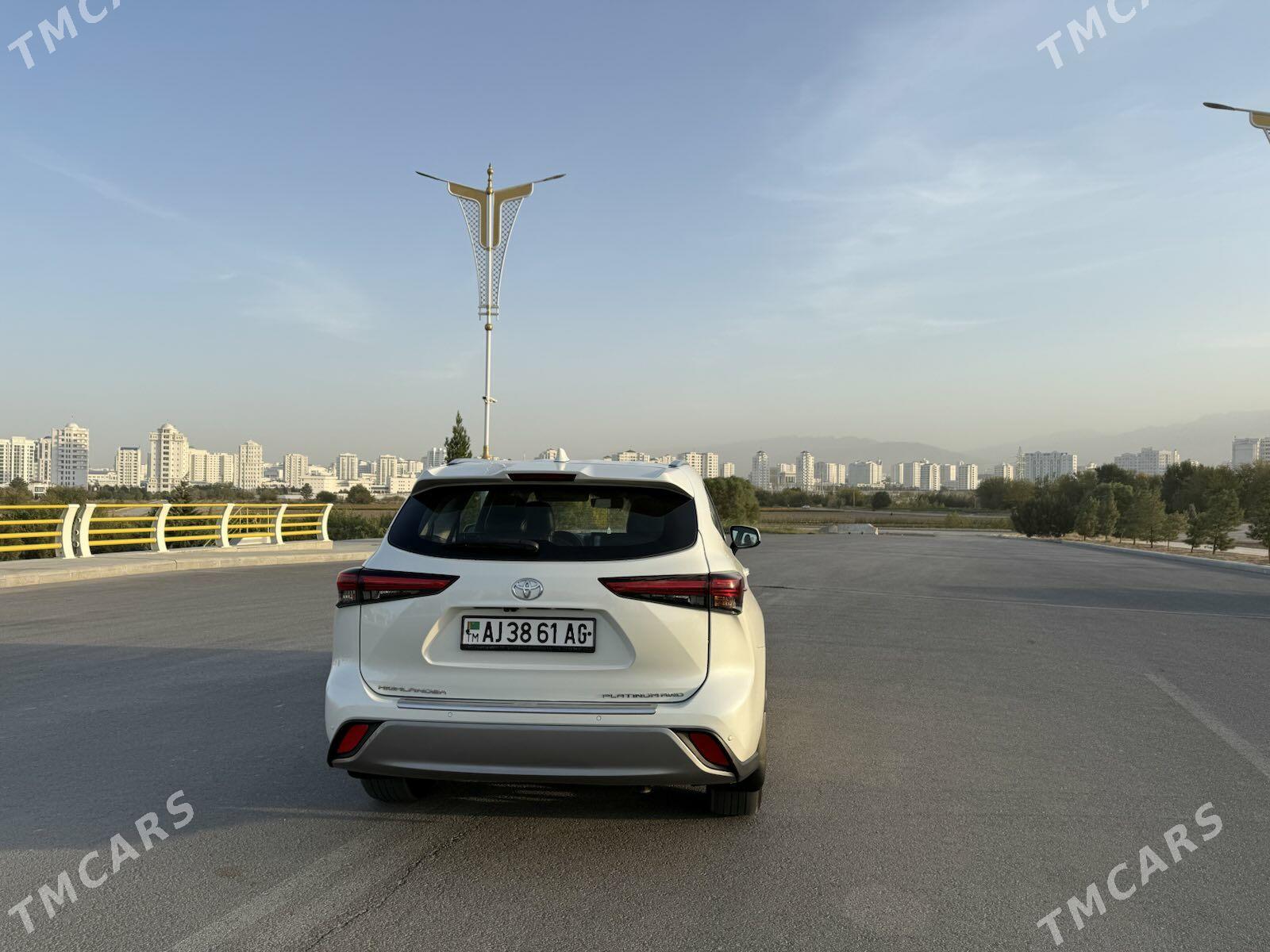 Toyota Highlander 2021 - 663 000 TMT - Айтакова (ул. Огузхана) - img 5