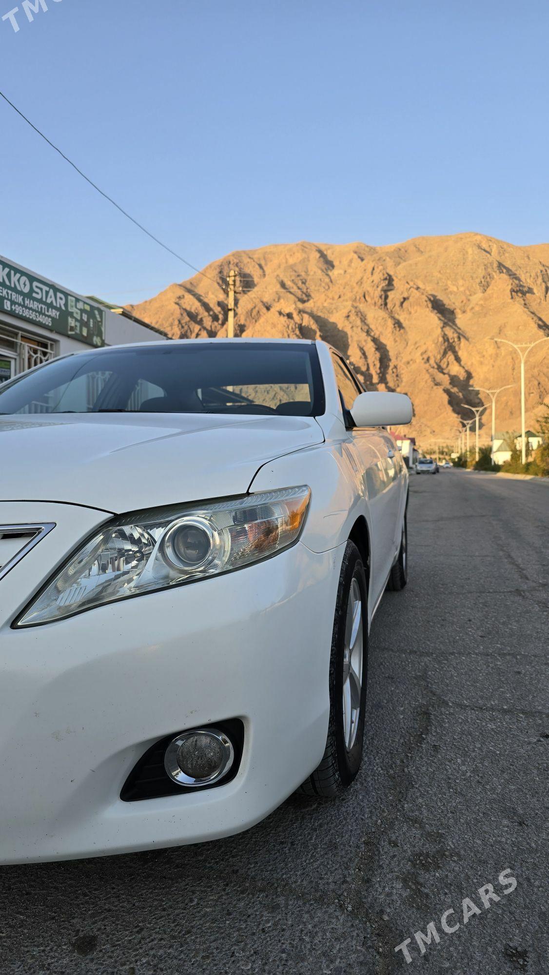 Toyota Camry 2010 - 180 000 TMT - Balkanabat - img 6