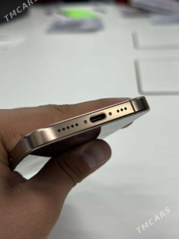 iPhone 16 Pro - Mary - img 1