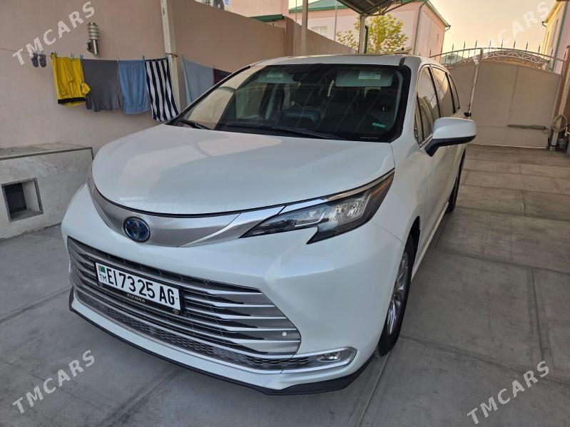 Toyota Sienna 2022 - 495 000 TMT - Aşgabat - img 2