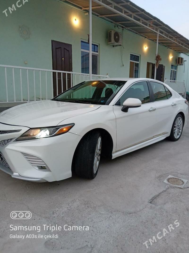 Toyota Camry 2018 - 260 000 TMT - Gökje - img 2