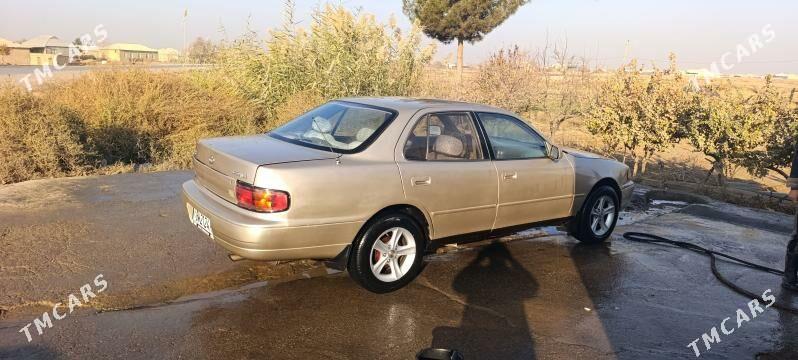 Toyota Camry 1993 - 105 000 TMT - Байрамали - img 3