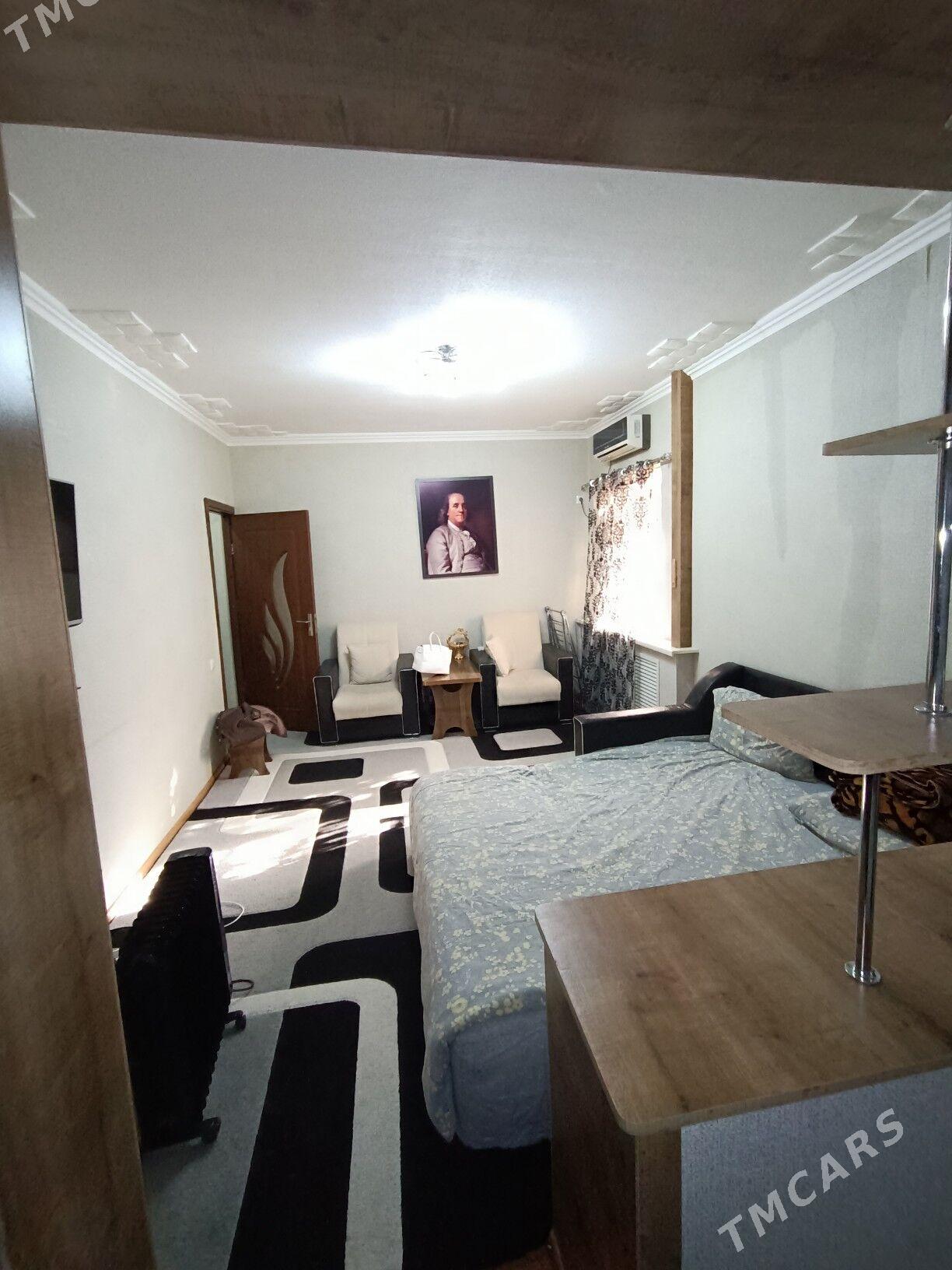 1 комнат 2 этаж - Мары - img 1