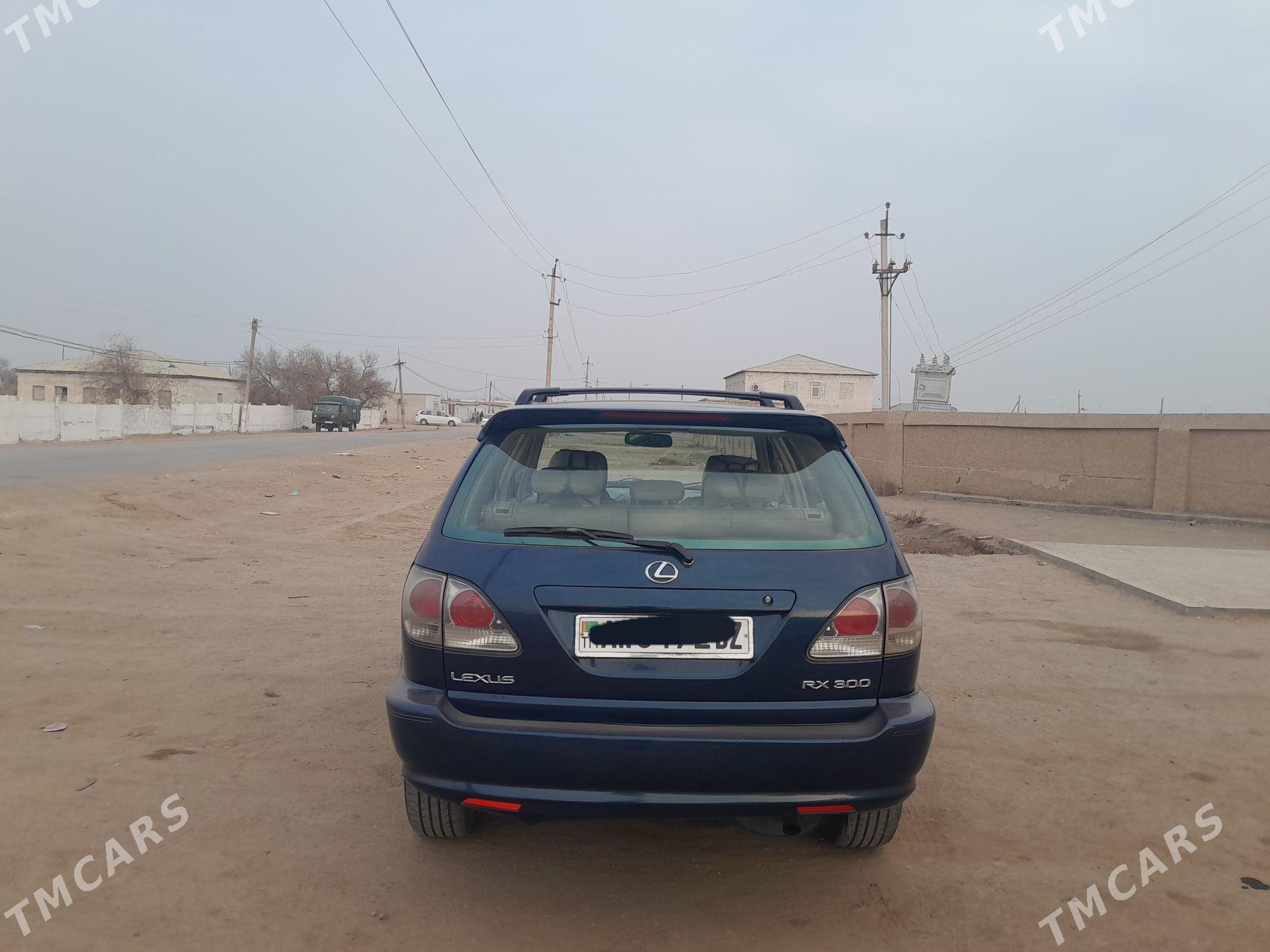 Lexus RX 300 2002 - 195 000 TMT - Гурбансолтан Едже - img 2