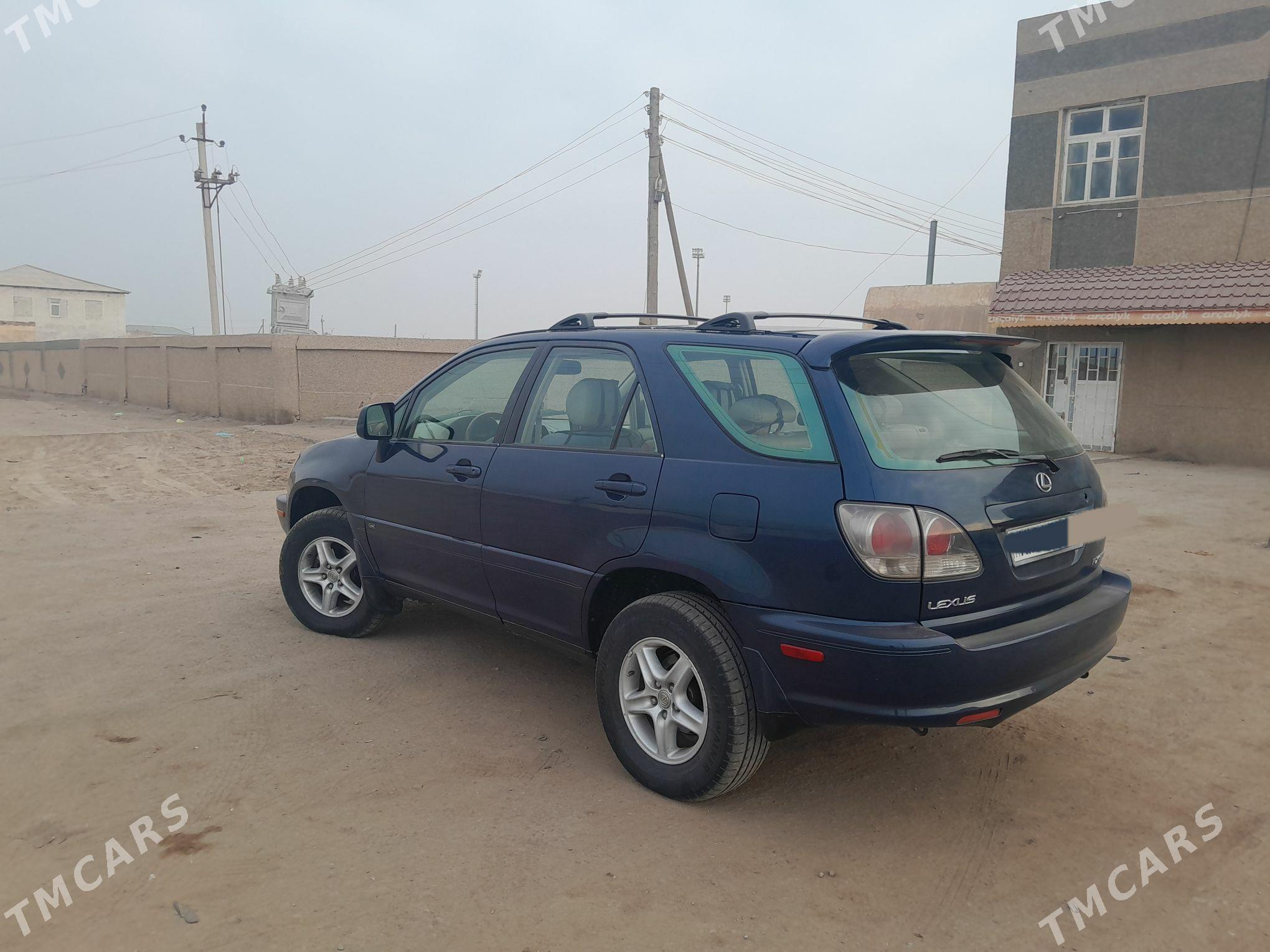 Lexus RX 300 2002 - 195 000 TMT - Гурбансолтан Едже - img 3