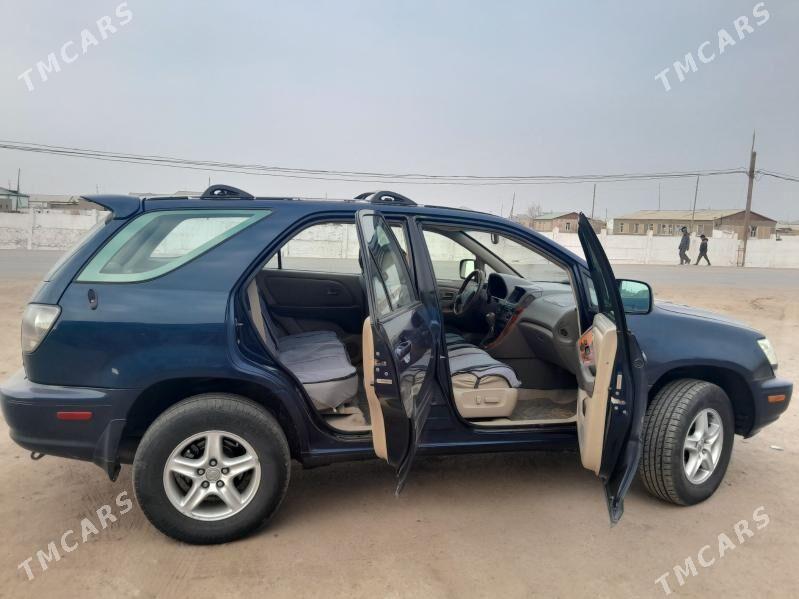 Lexus RX 300 2002 - 195 000 TMT - Гурбансолтан Едже - img 8