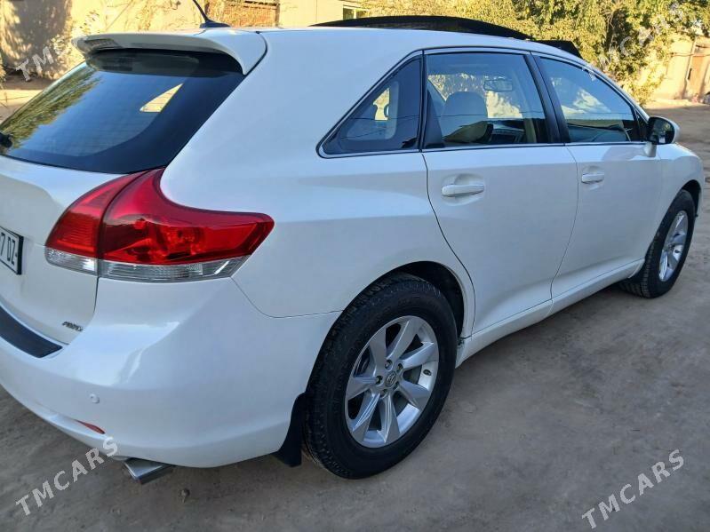 Toyota Venza 2010 - 222 000 TMT - Кёнеургенч - img 4