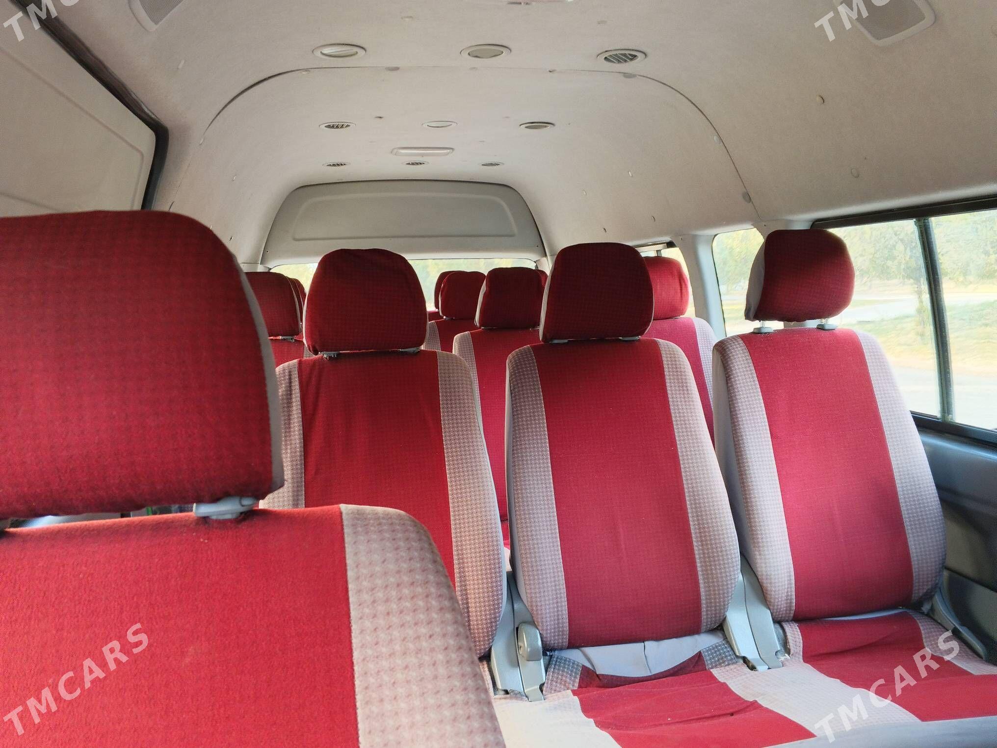 Toyota Hiace 2005 - 280 000 TMT - Аркадаг - img 3