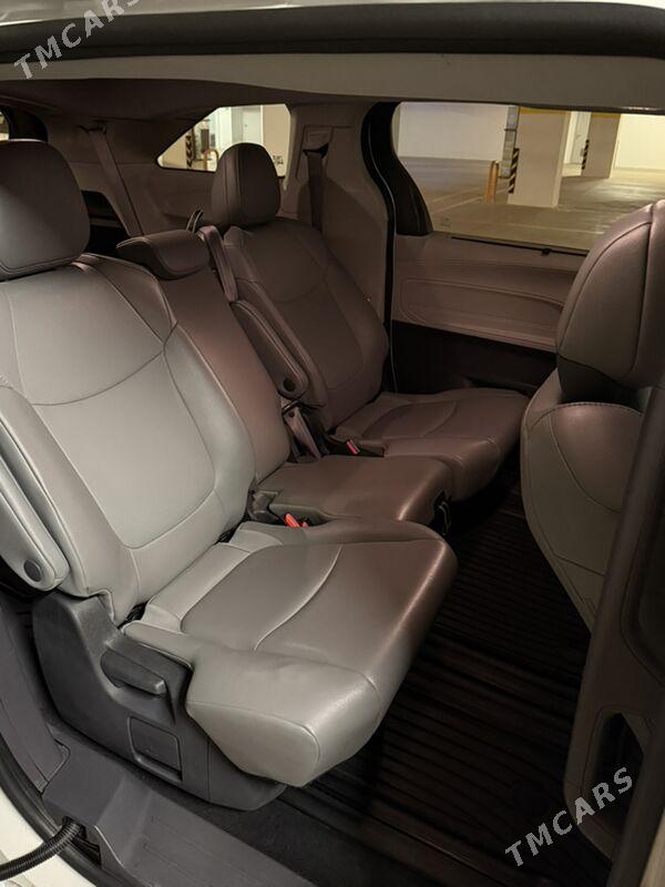 Toyota Sienna 2021 - 490 000 TMT - Aşgabat - img 10