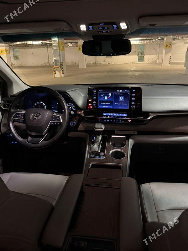 Toyota Sienna 2021 - 490 000 TMT - Aşgabat - img 8