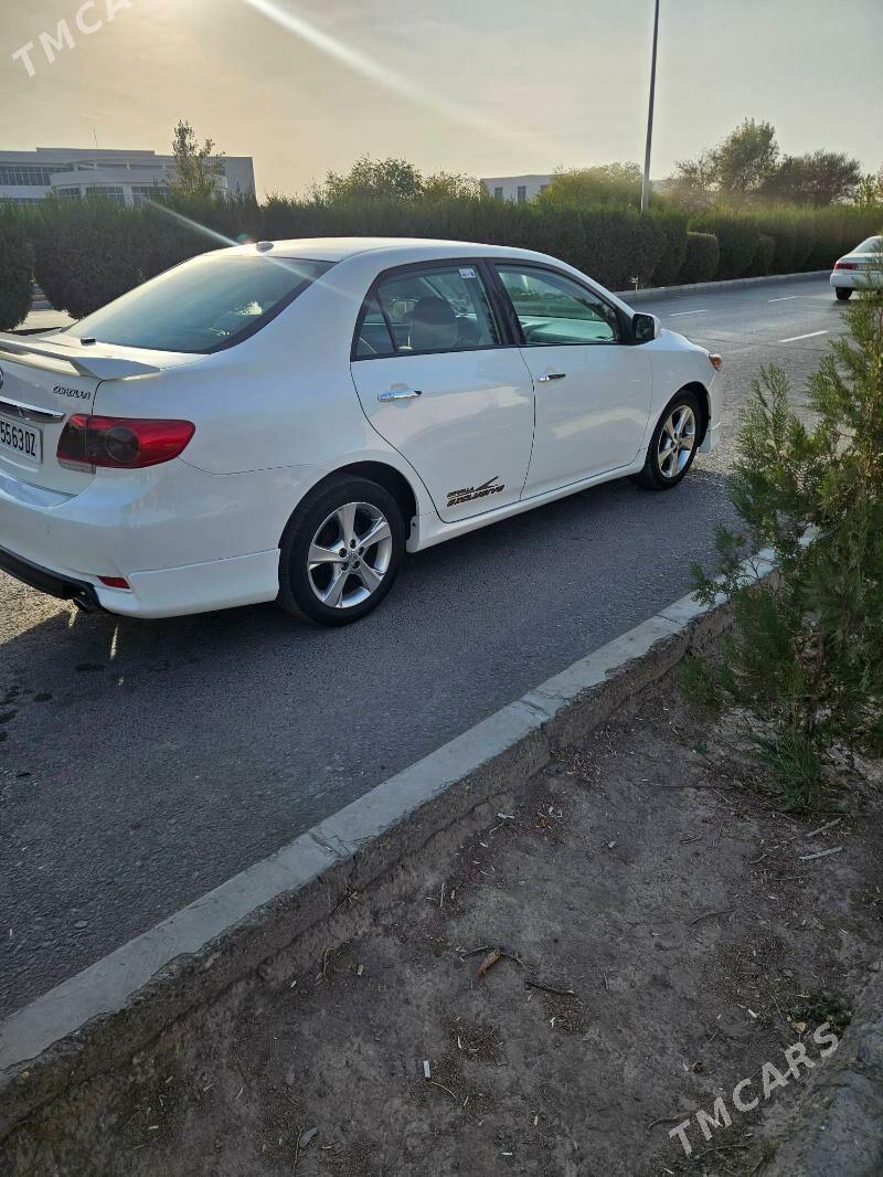 Toyota Corolla 2012 - 170 000 TMT - Дашогуз - img 5