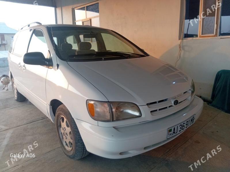 Toyota Sienna 2000 - 125 000 TMT - Murgap - img 2