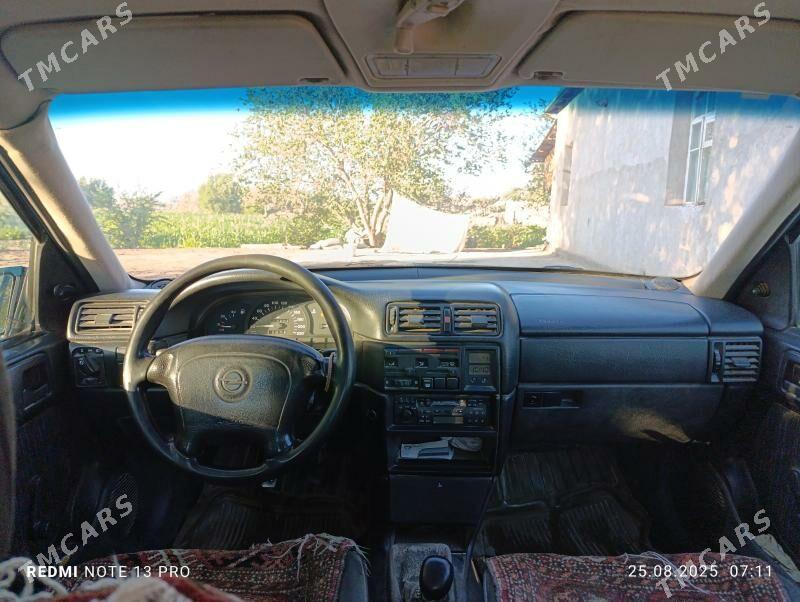Opel Vectra 1994 - 40 000 TMT - Гурбансолтан Едже - img 5