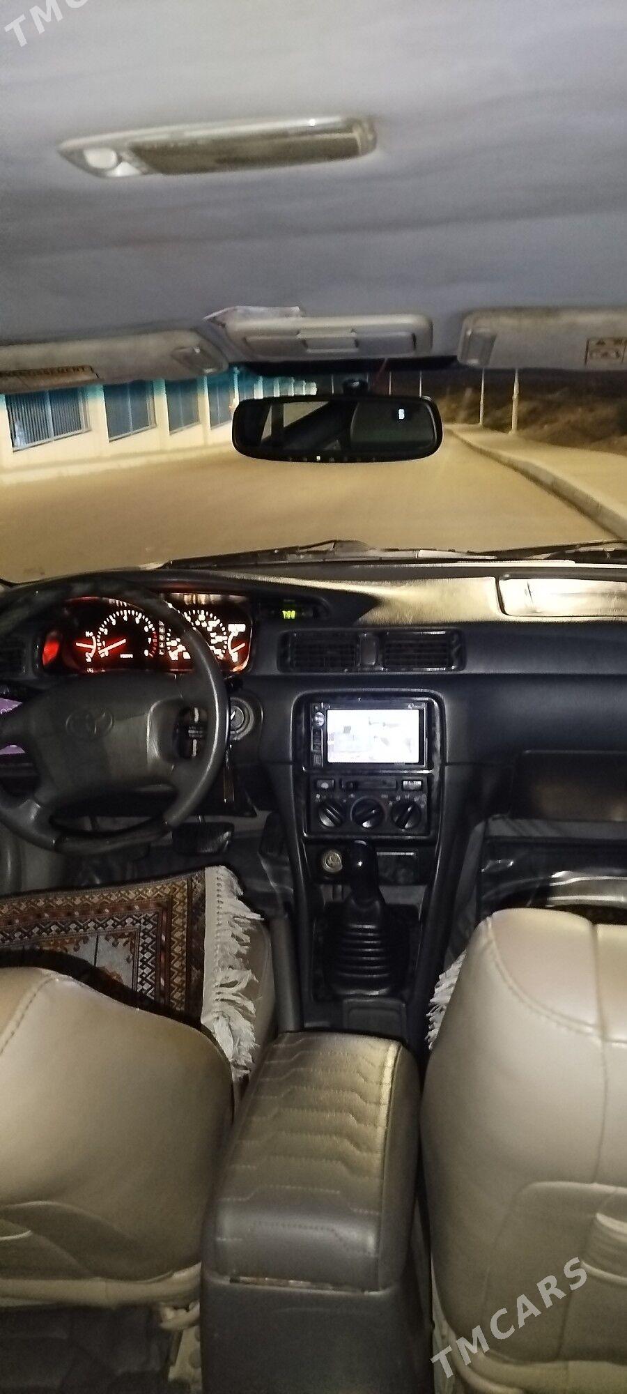 Toyota Camry 1999 - 160 000 TMT - Туркменбаши - img 4