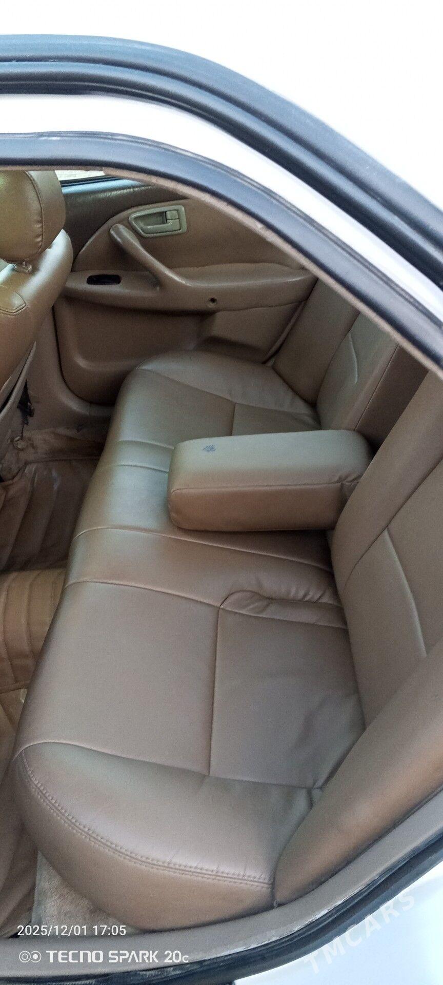 Toyota Camry 2000 - 125 000 TMT - Туркменабат - img 4