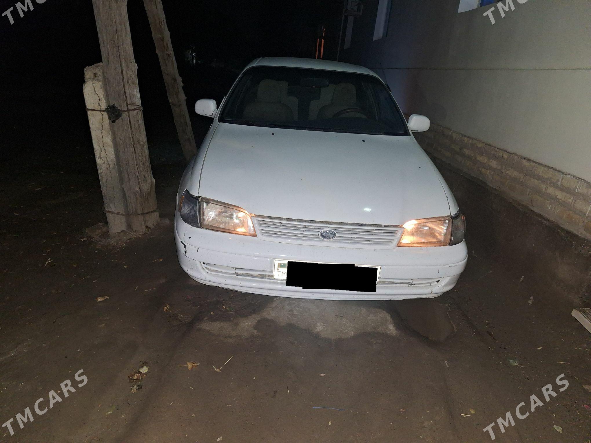Toyota Carina 1994 - 45 000 TMT - Кёнеургенч - img 2