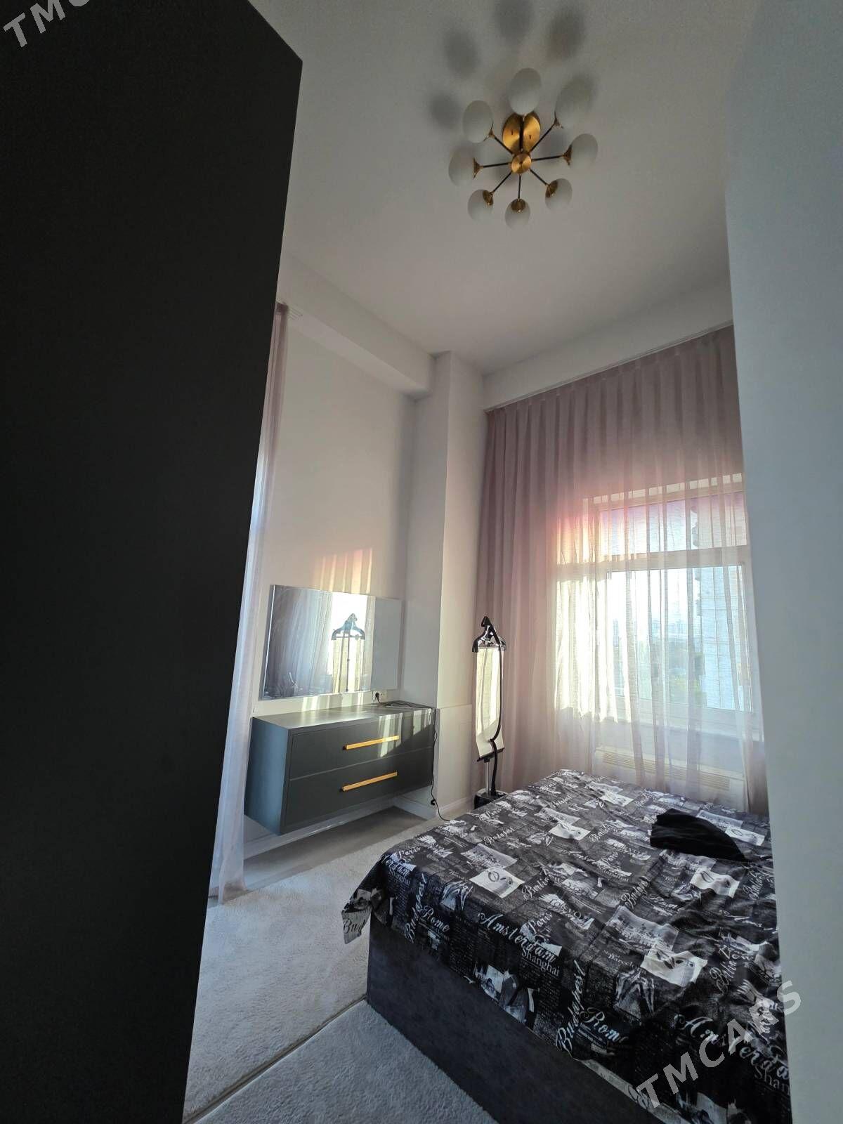 Arenda 3 kom Sowetskiy - Sowetskiý köç. (Garaşsyzlyk şaýoly) - img 2