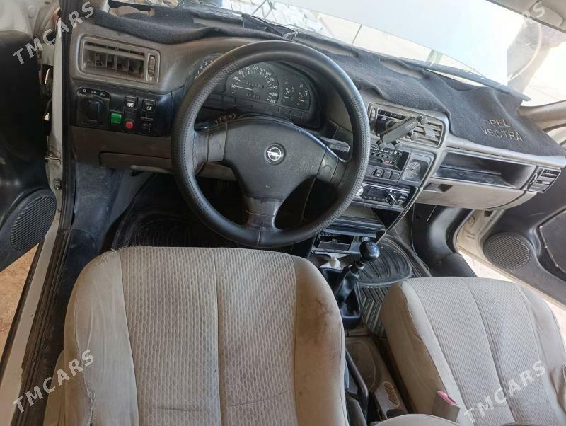 Opel Vectra 1992 - 34 000 TMT - Boldumsaz - img 4