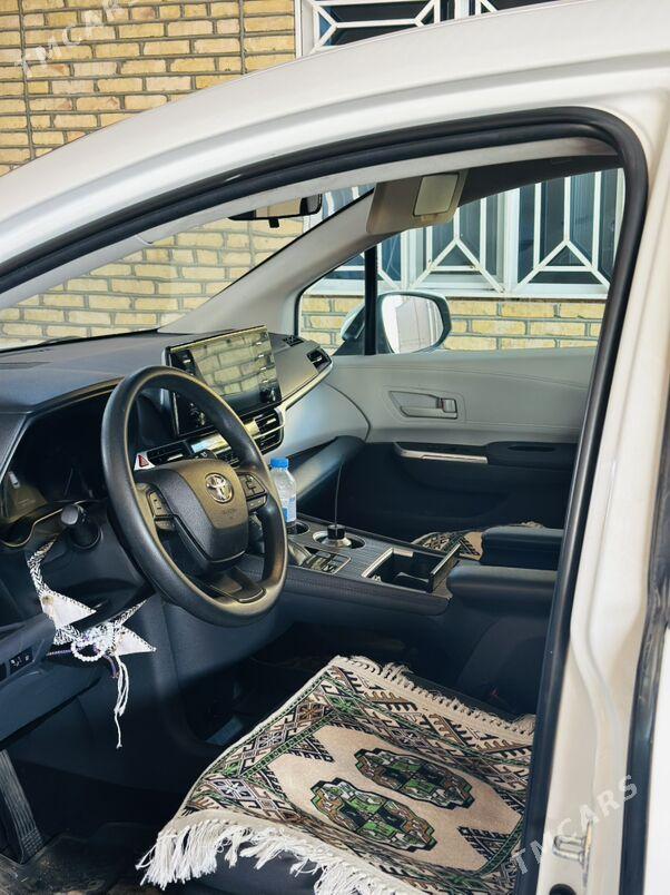 Toyota Sienna 2022 - 460 000 TMT - Wekilbazar - img 6