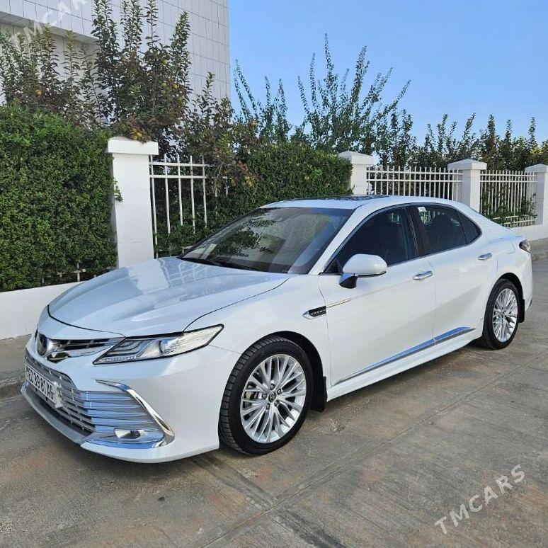 Toyota Camry 2018 - 290 000 TMT - Ашхабад - img 2