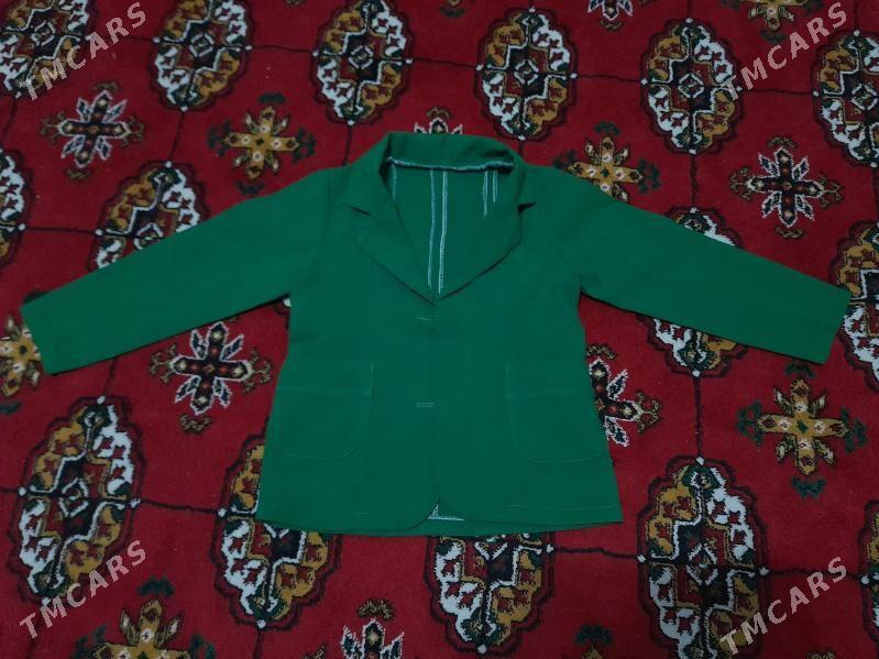 yaşyl pijak/kostyum - Хитровка - img 1