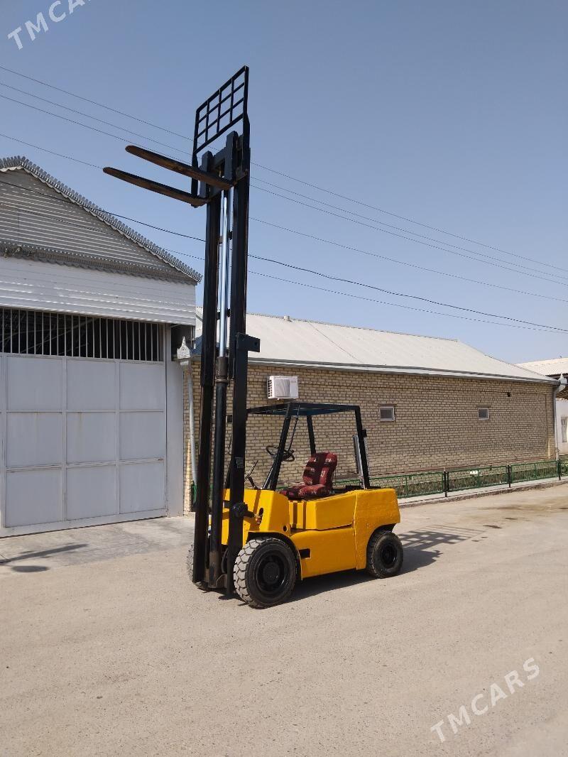 Kara Forklift 2000 - 70 000 TMT - Мары - img 1